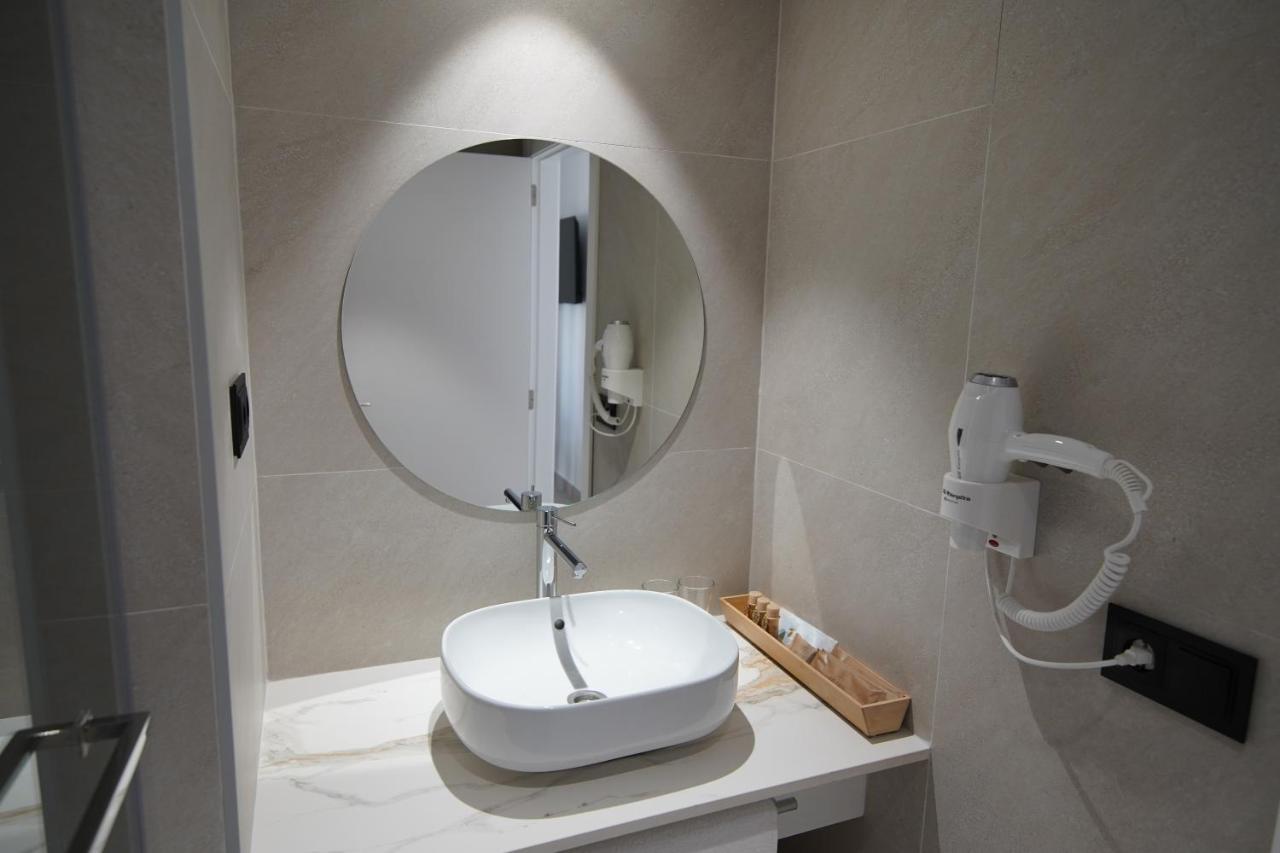Bet Apartments - Suites Puerto Valenza Esterno foto