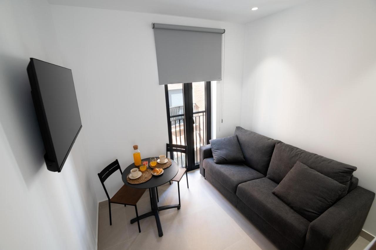 Bet Apartments - Suites Puerto Valenza Esterno foto