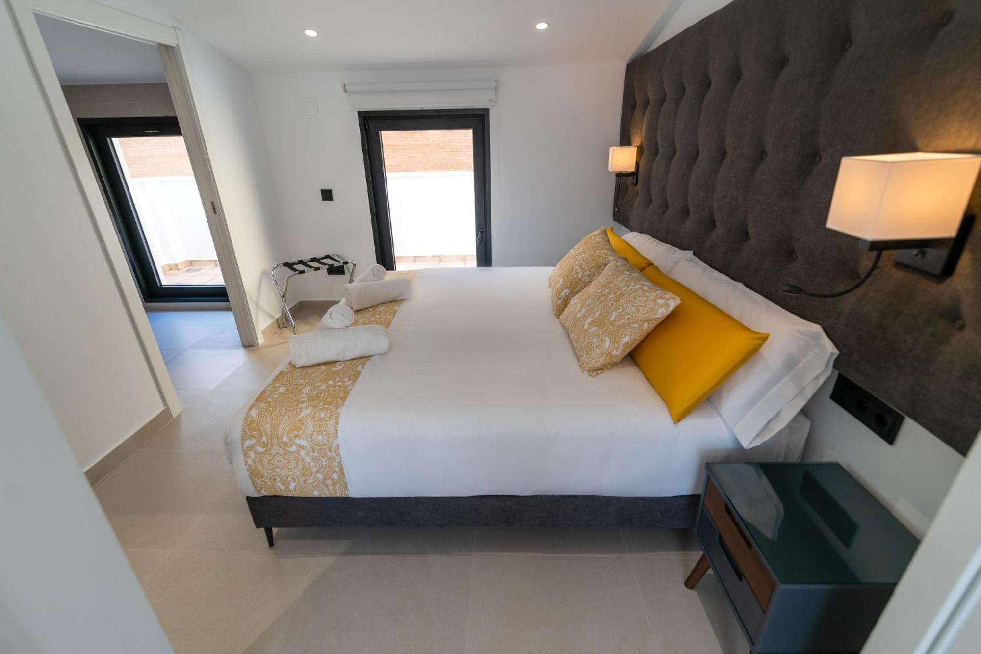 Bet Apartments - Suites Puerto Valenza Esterno foto