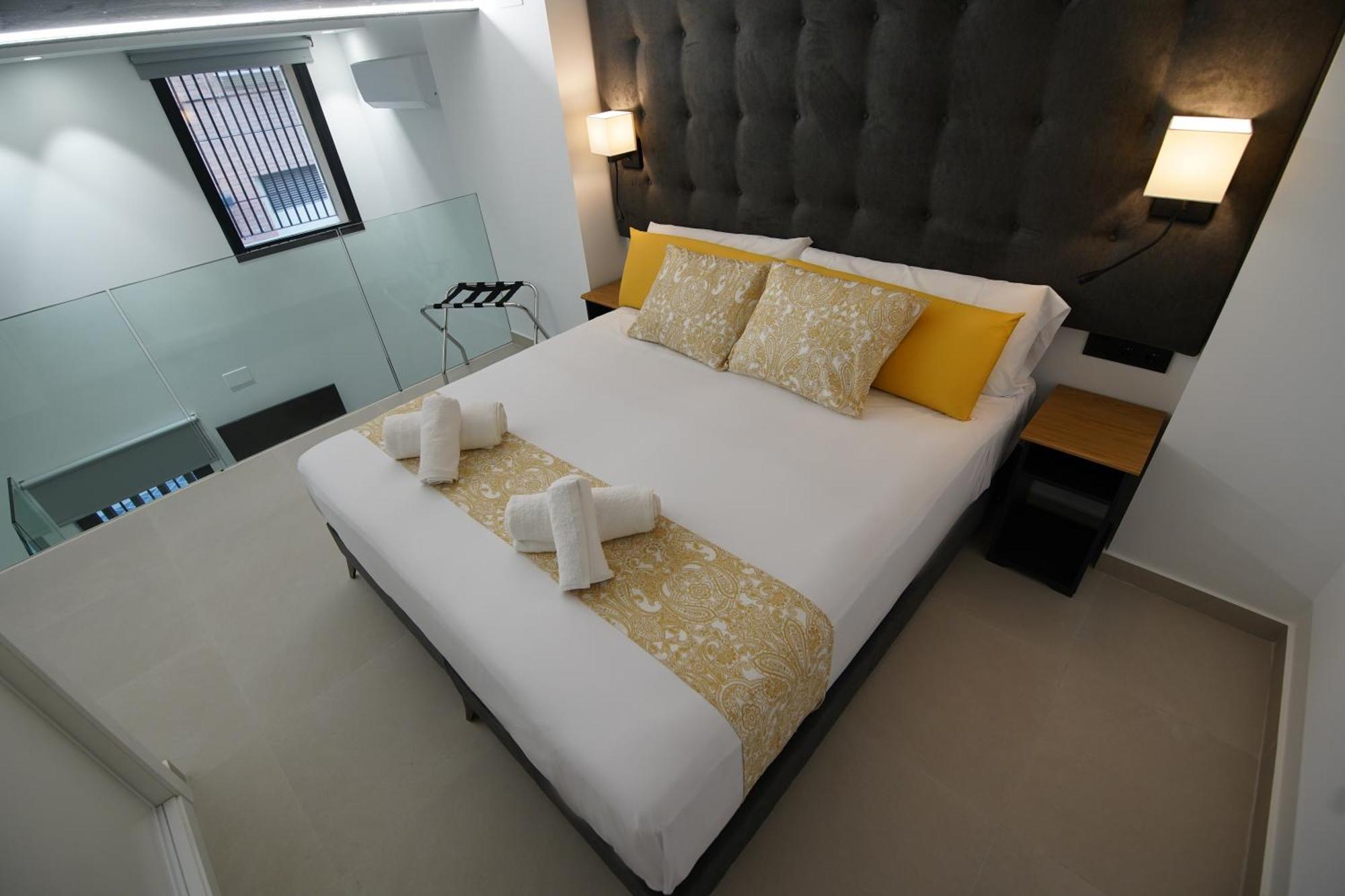 Bet Apartments - Suites Puerto Valenza Esterno foto